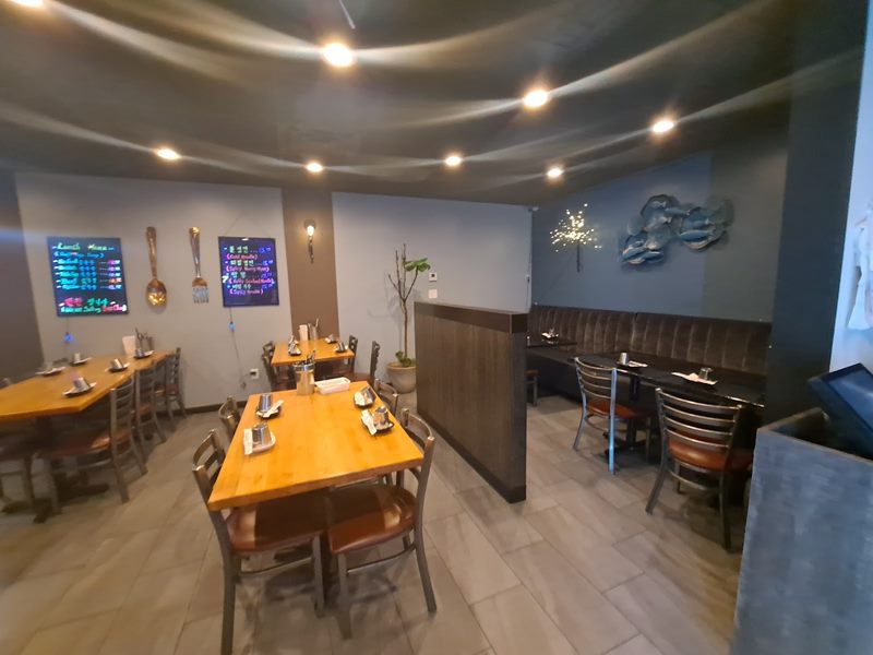 Gold Spoon 금수저 interior